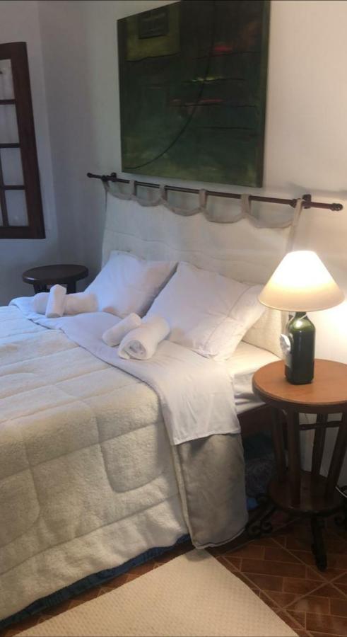 Casa Das Glicinias Perto Do Centro Villa Monte Verde  Eksteriør billede