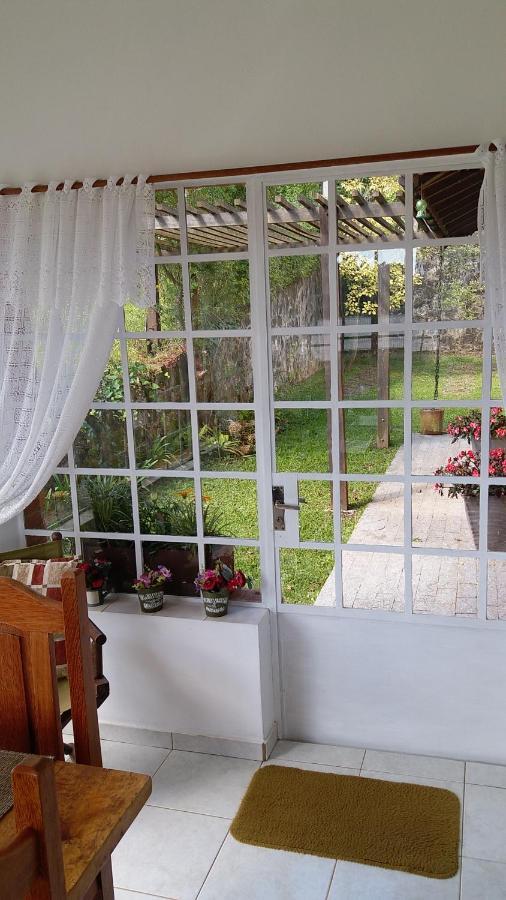 Casa Das Glicinias Perto Do Centro Villa Monte Verde  Eksteriør billede