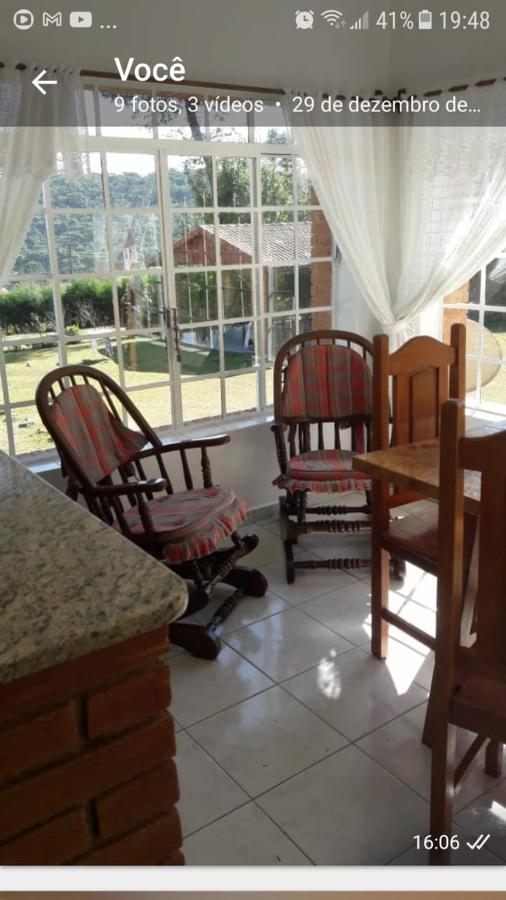 Casa Das Glicinias Perto Do Centro Villa Monte Verde  Eksteriør billede