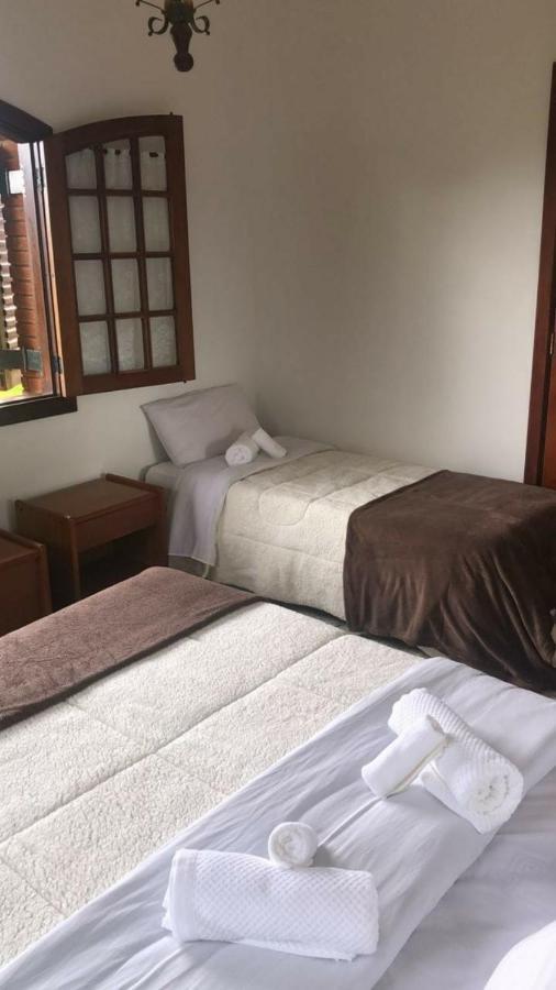 Casa Das Glicinias Perto Do Centro Villa Monte Verde  Eksteriør billede